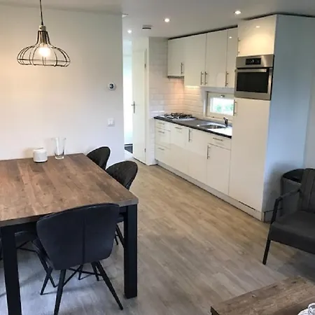 Ośrodek wypoczynkowy Pdij Comfort 6 Personen *